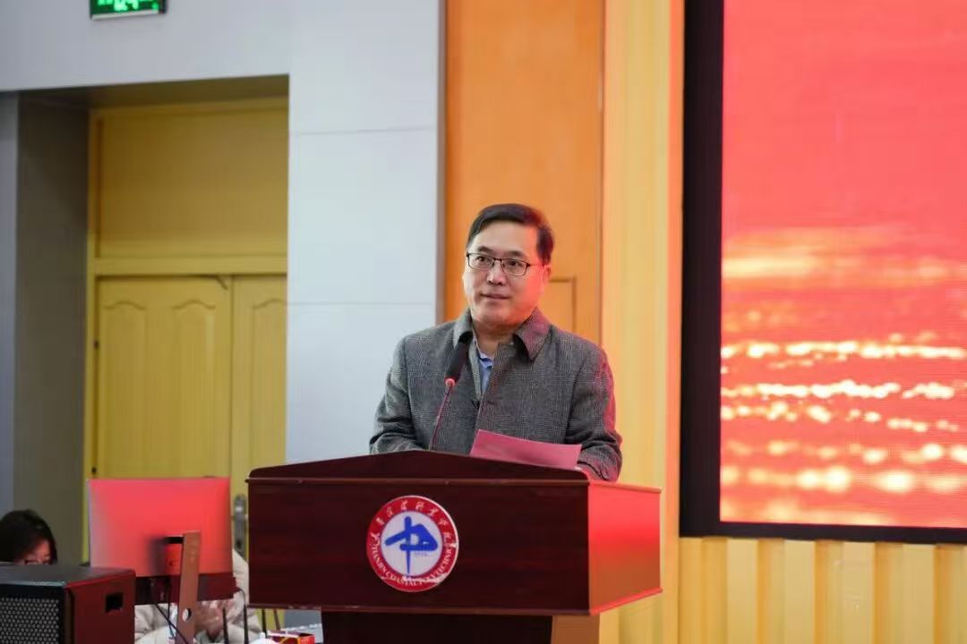 滨海新区文学艺术界联合会党组书记方吉潮讲话