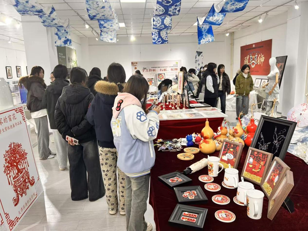 08cb2812a4c550668a115a2d7fee91e5