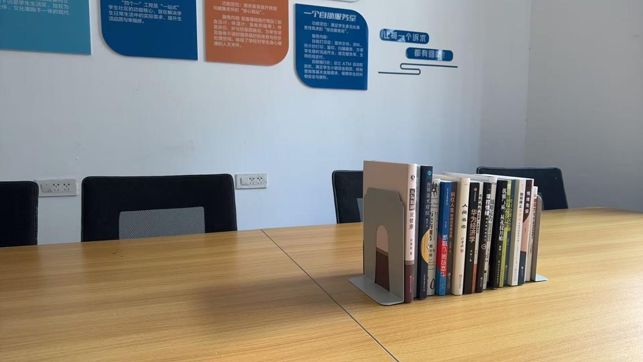 22ff868b95566b546dae18978222ef85