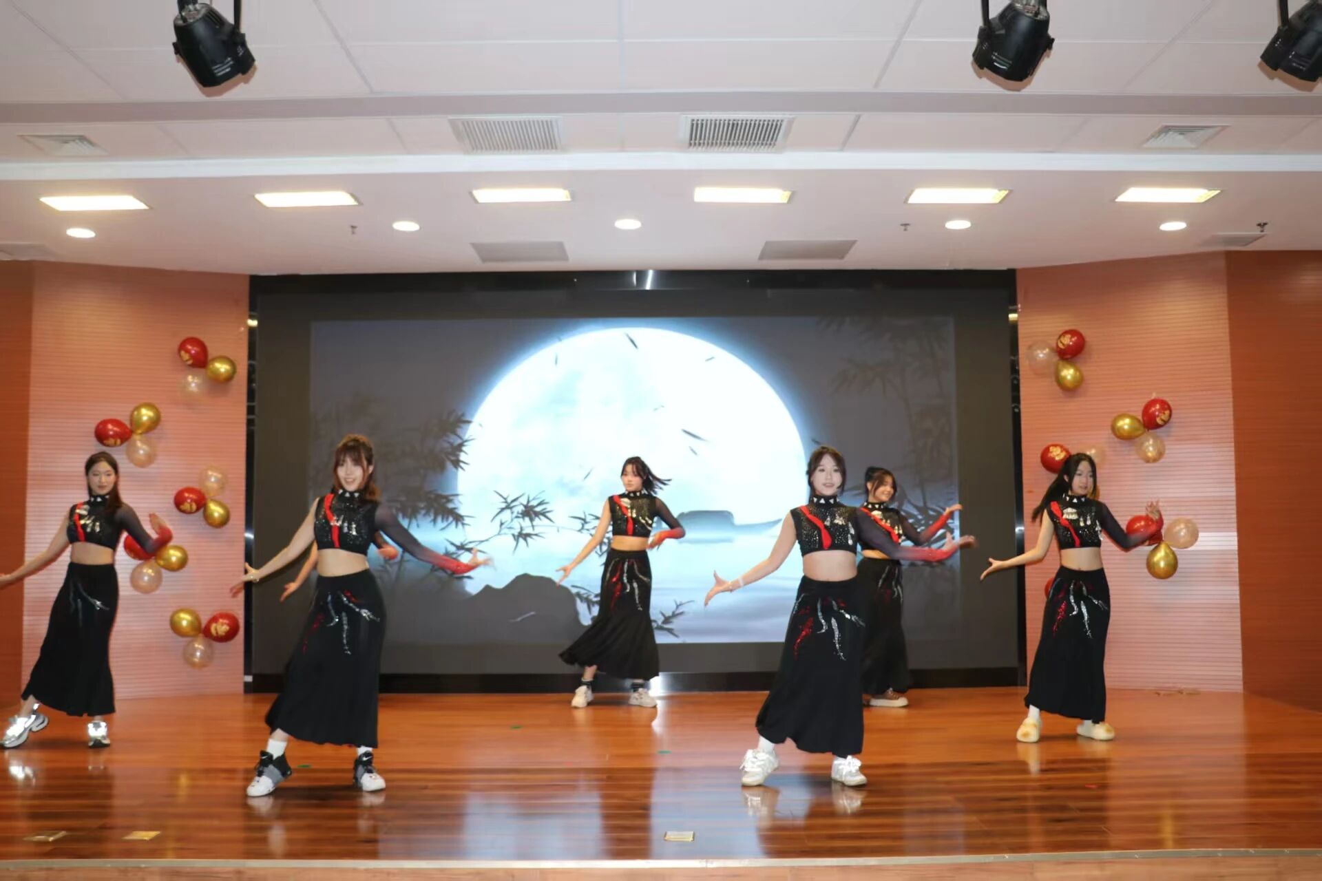 微信图片_2025-11-16_125814_639